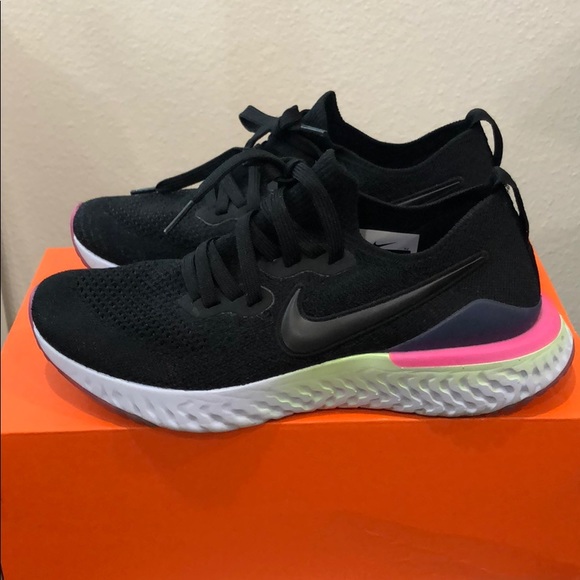 Nike Shoes - Women’s Nike Epic React Flyknit